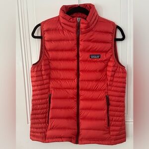 Patagonia women’s vest, barely worn, great condition